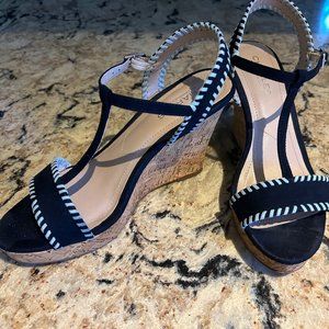 Charles David SZ 8 Denim Blue Suede Ankle T-Strap Cork Wedges